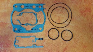 ZESTAW USZCZELEK GÓRY SILNIKA TM MX 250 95-09r. MT120250