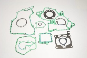 ATHENA KOMPLET USZCZELEK SILNIKA Honda CR 125 05-07r. 400210850178