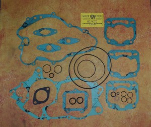 ZESTAW USZCZELEK SILNIK APRILIA RS RX 125 95-10rp. MT010013S