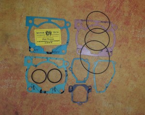 ZESTAW USZCZELEK TOP-END BETA 250/300RR '13-25 MT060014