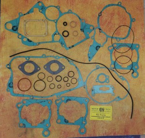 ZESTAW USZCZELEK SILNIK CAGIVA MITO 125 91-08rp. MT220125S