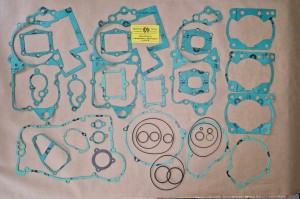 ZESTAW USZCZELEK SILNIKA GAS GAS EC200/250/300 97-19rp. MT155002S