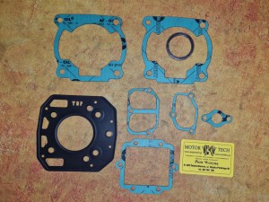 ZESTAW USZCZELEK TOP-END KAWASAKI KMX 125 85-03rp. MT250129