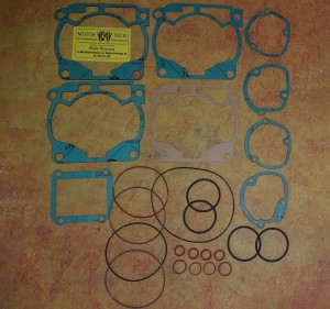 ZESTAW USZCZELEK TOP-END KTM SX,EXC 250/300 03-07rp. mt270009