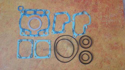 suzuki rm 125 90-91 top-end 400510600130..jpg