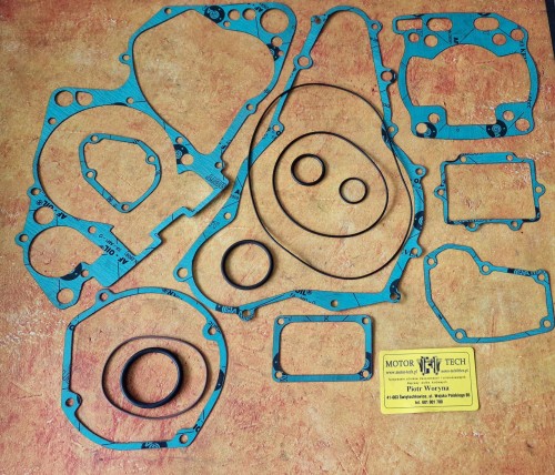 gasket kit Suzuki RM 250 99-00r MT510241S.jpg