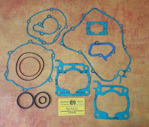 gasket kit Yamaha YZ 125 05-16r. SILNIK MT485118S.jpg