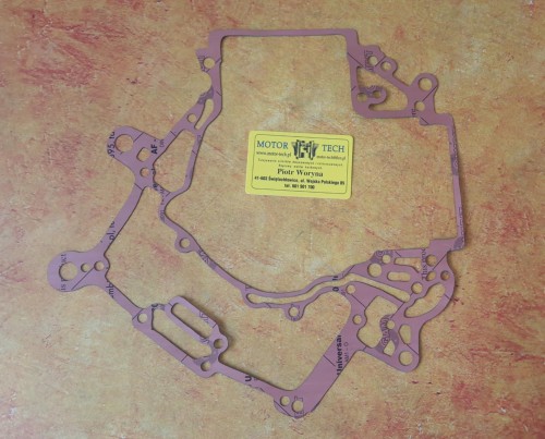 gasket 21 uszcz między kartery TGB 1000i LTX  MT910674.jpg