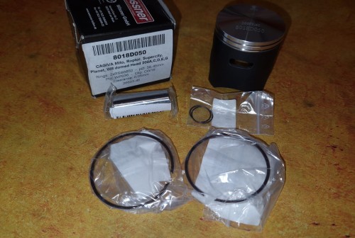 PISTON 8018D050.jpg